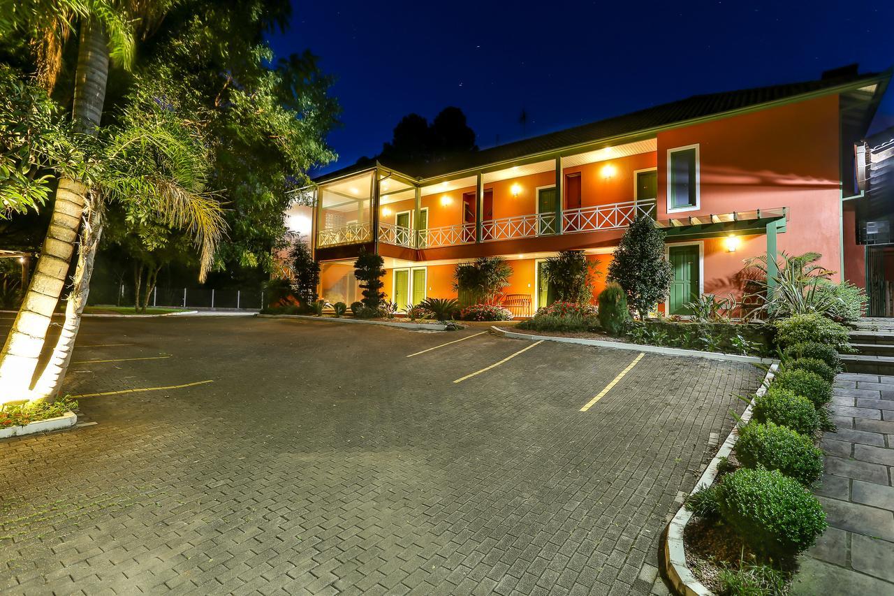 Apartment Rica *